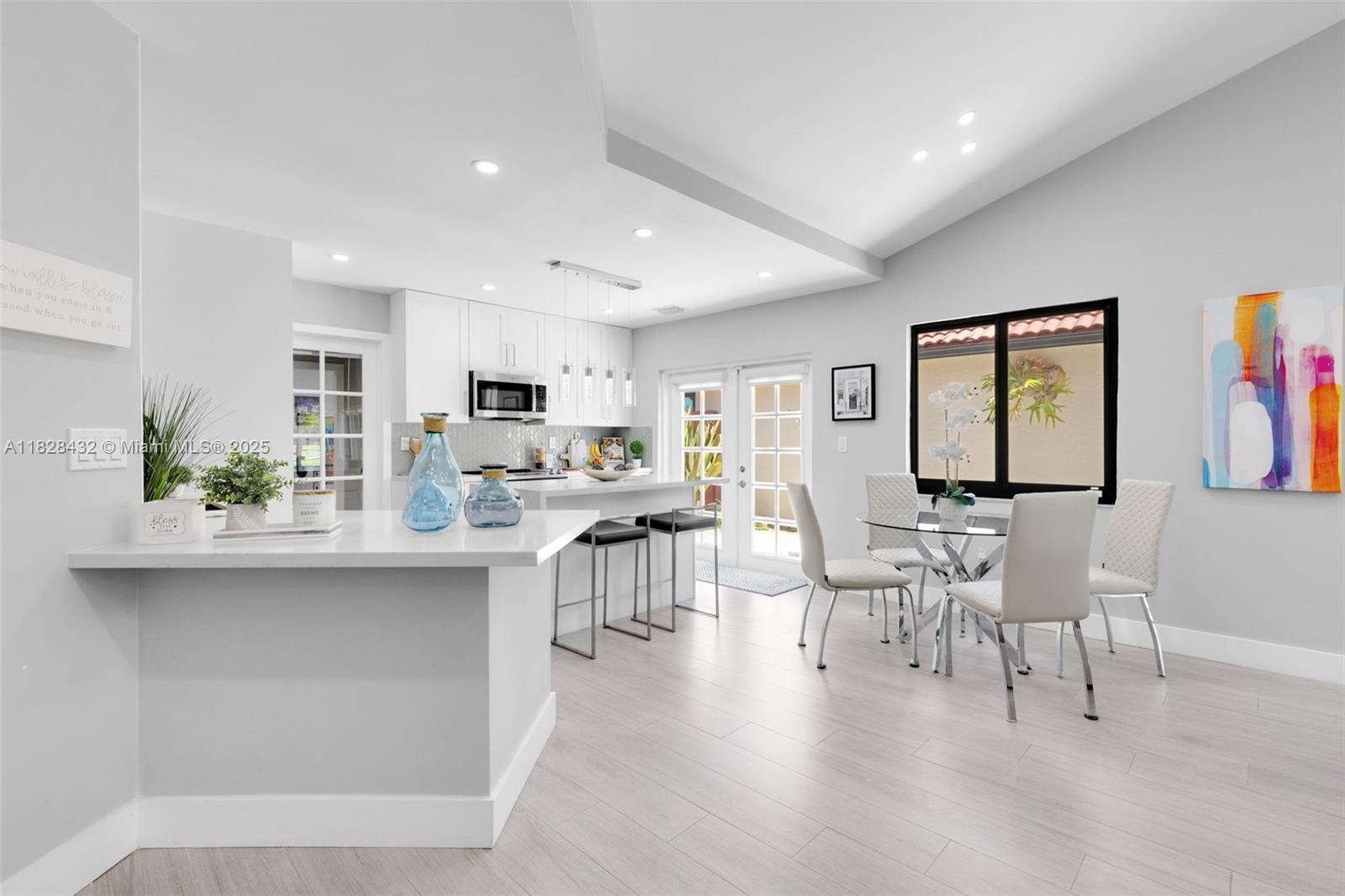 220 SW 113th Ter, Pembroke Pines, Florida image 27