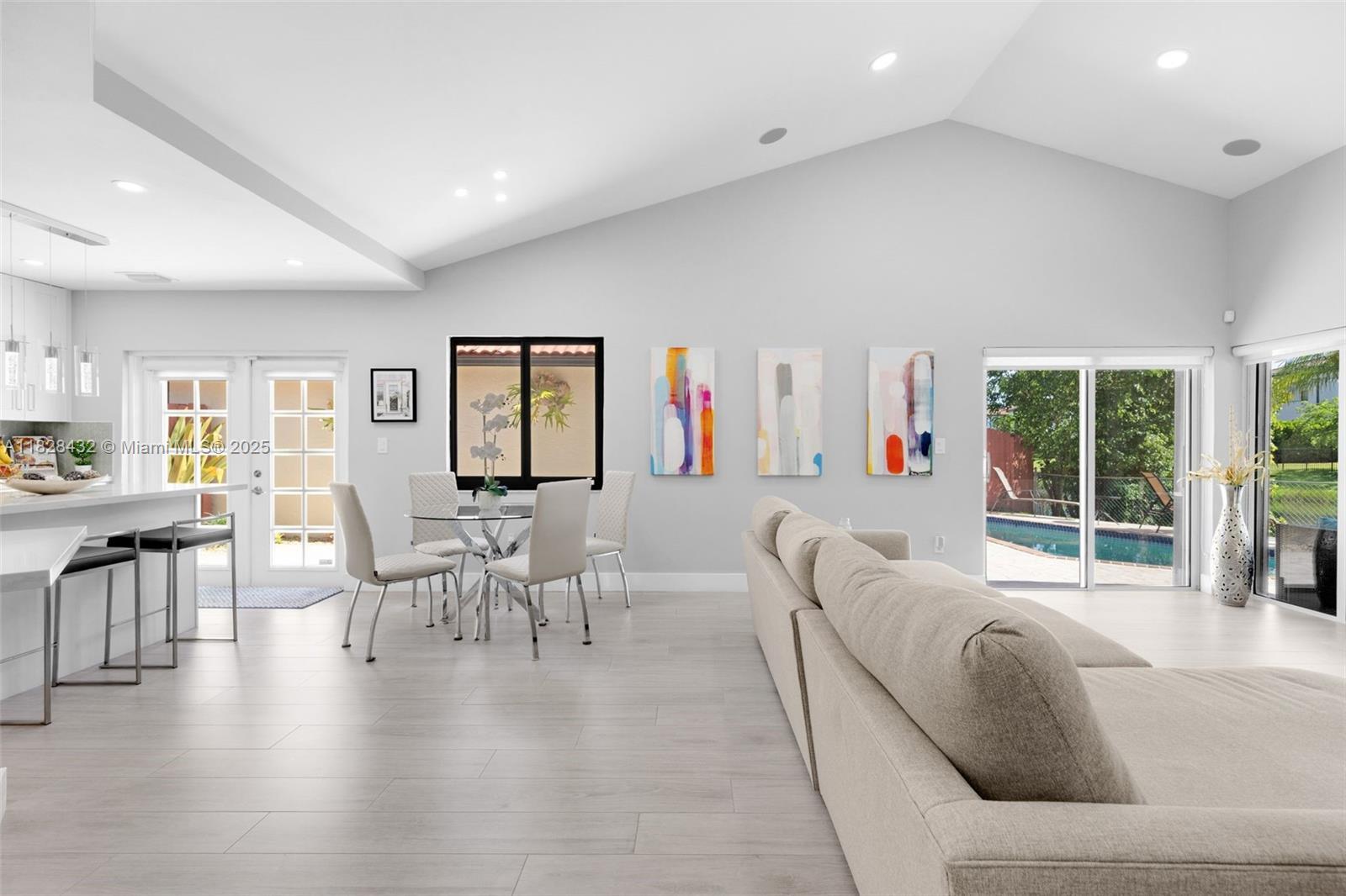 220 SW 113th Ter, Pembroke Pines, Florida image 29