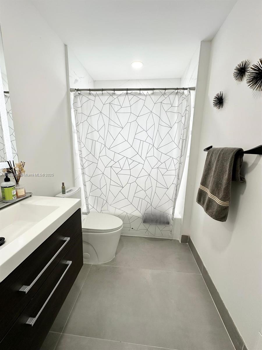 800 SW Tanglewood Cir, Weston, Florida image 13