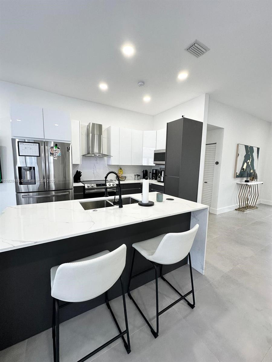800 SW Tanglewood Cir, Weston, Florida image 18