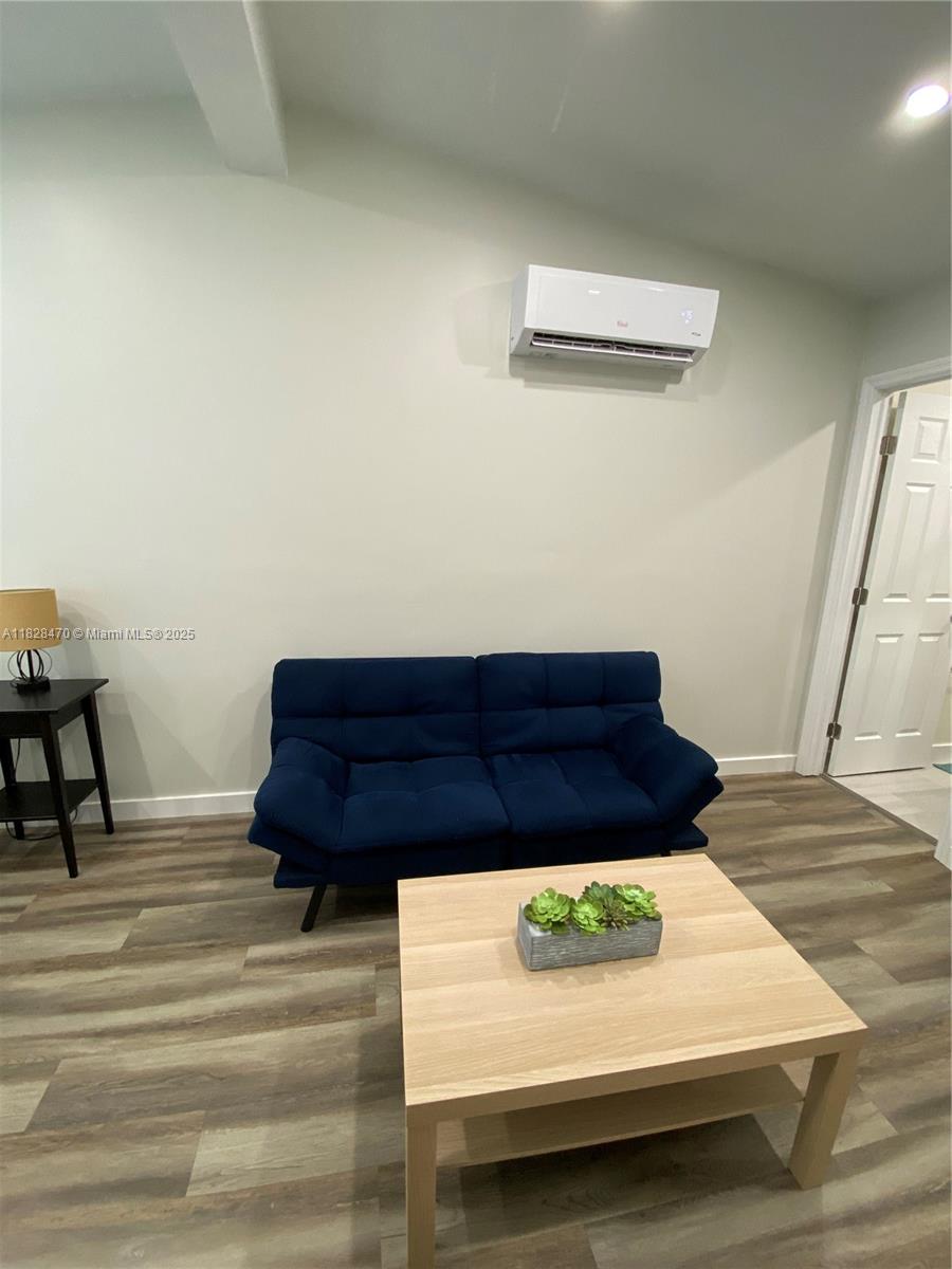 Property photo # 4