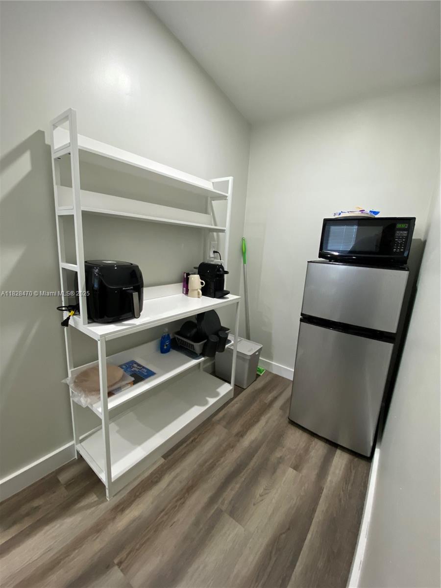 Property photo # 6