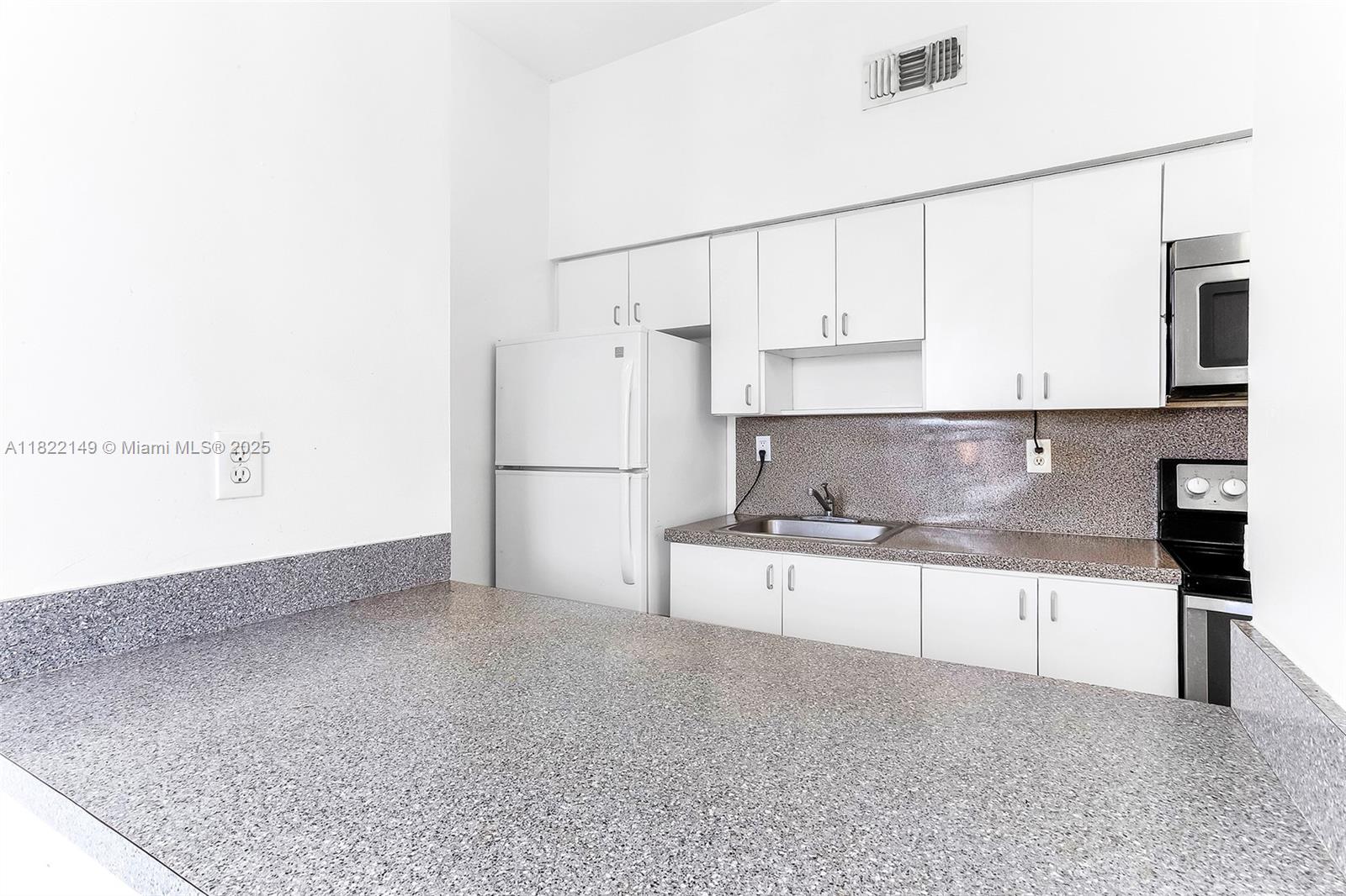7400 W 20th Ave #315, Hialeah, Florida image 15