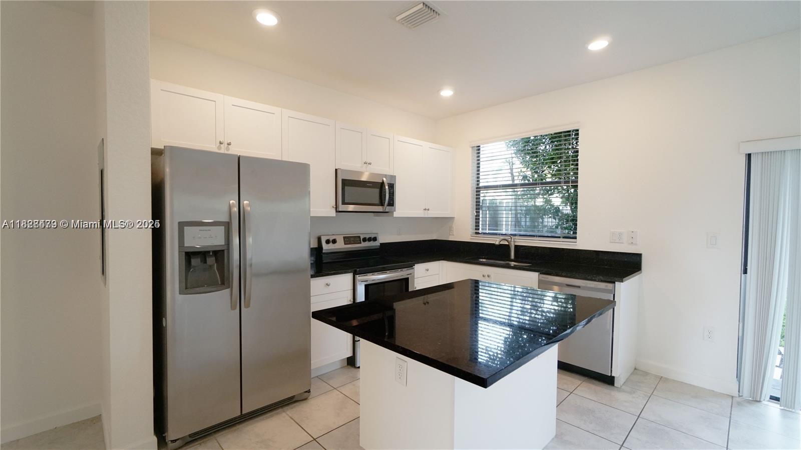 Property photo # 7