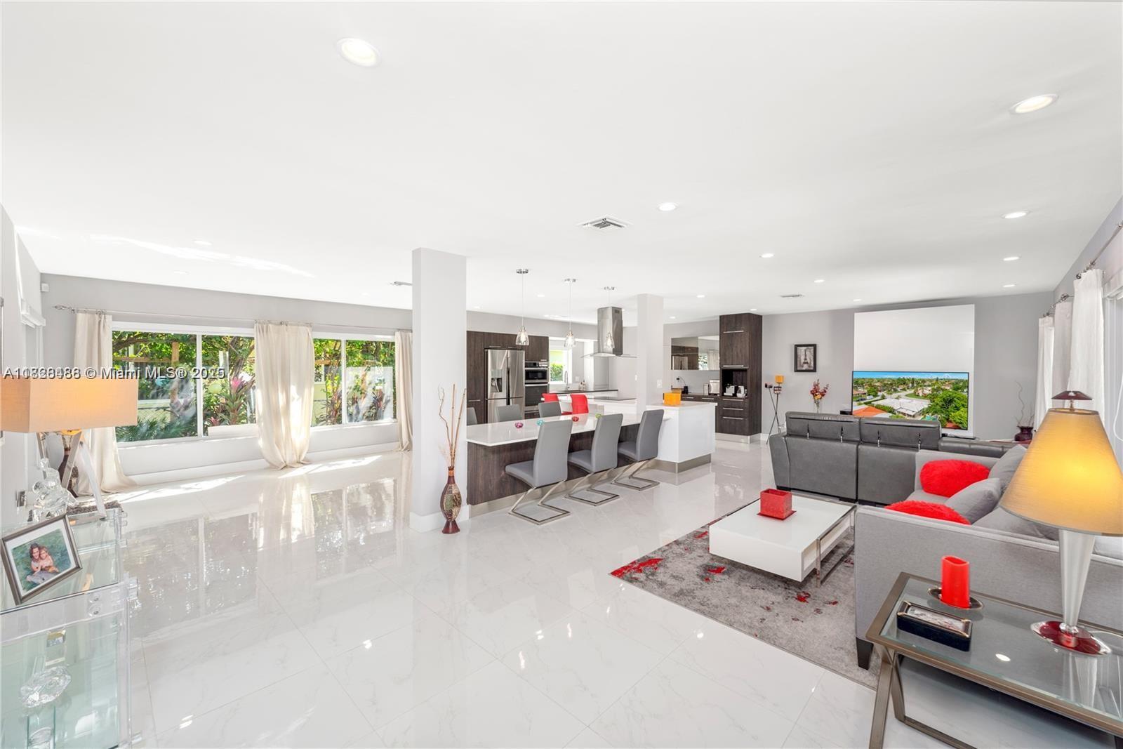 424 89th St, Surfside, Florida image 7