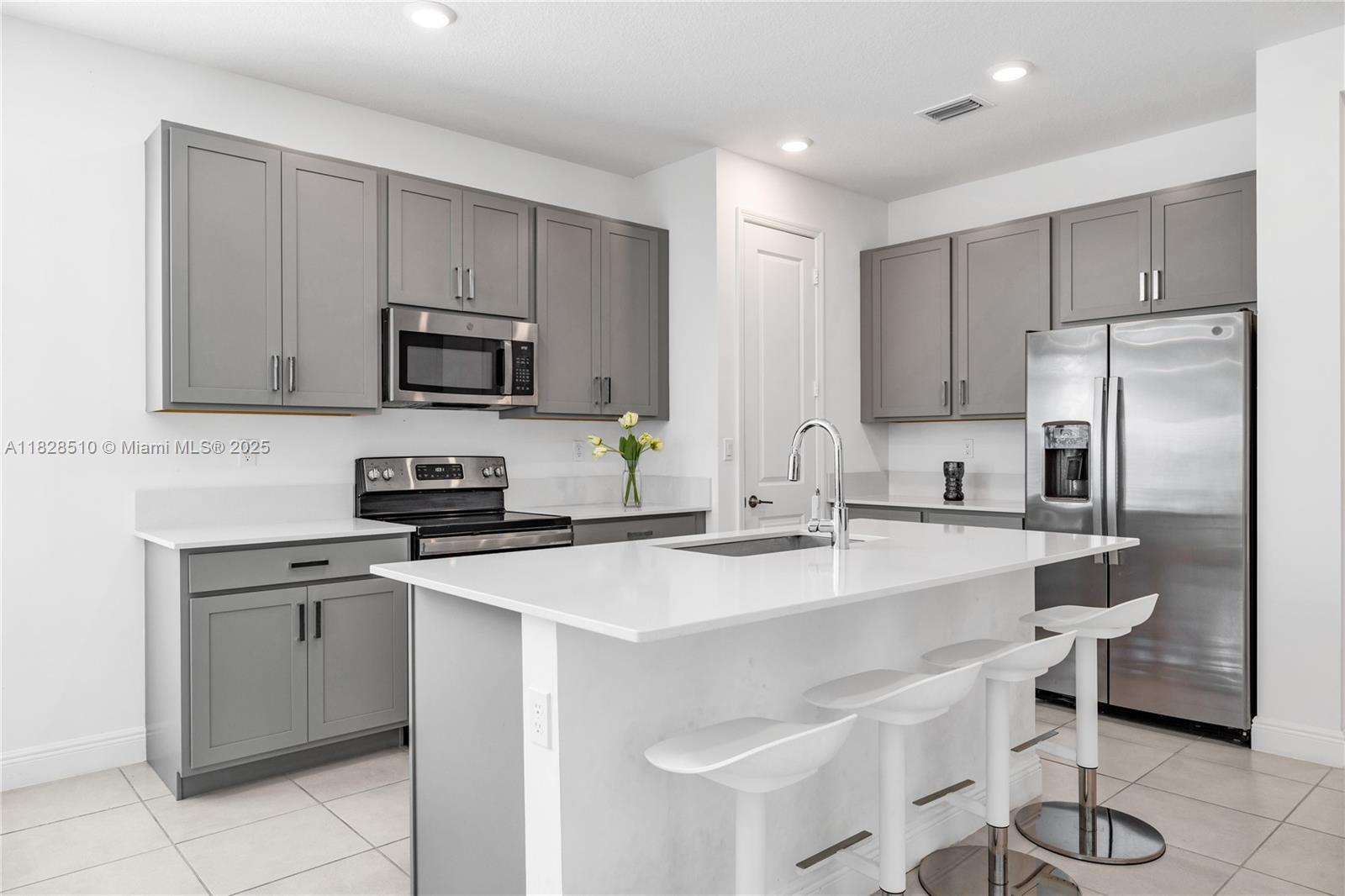 4242 Rosa Dr, Deerfield Beach, Florida image 16