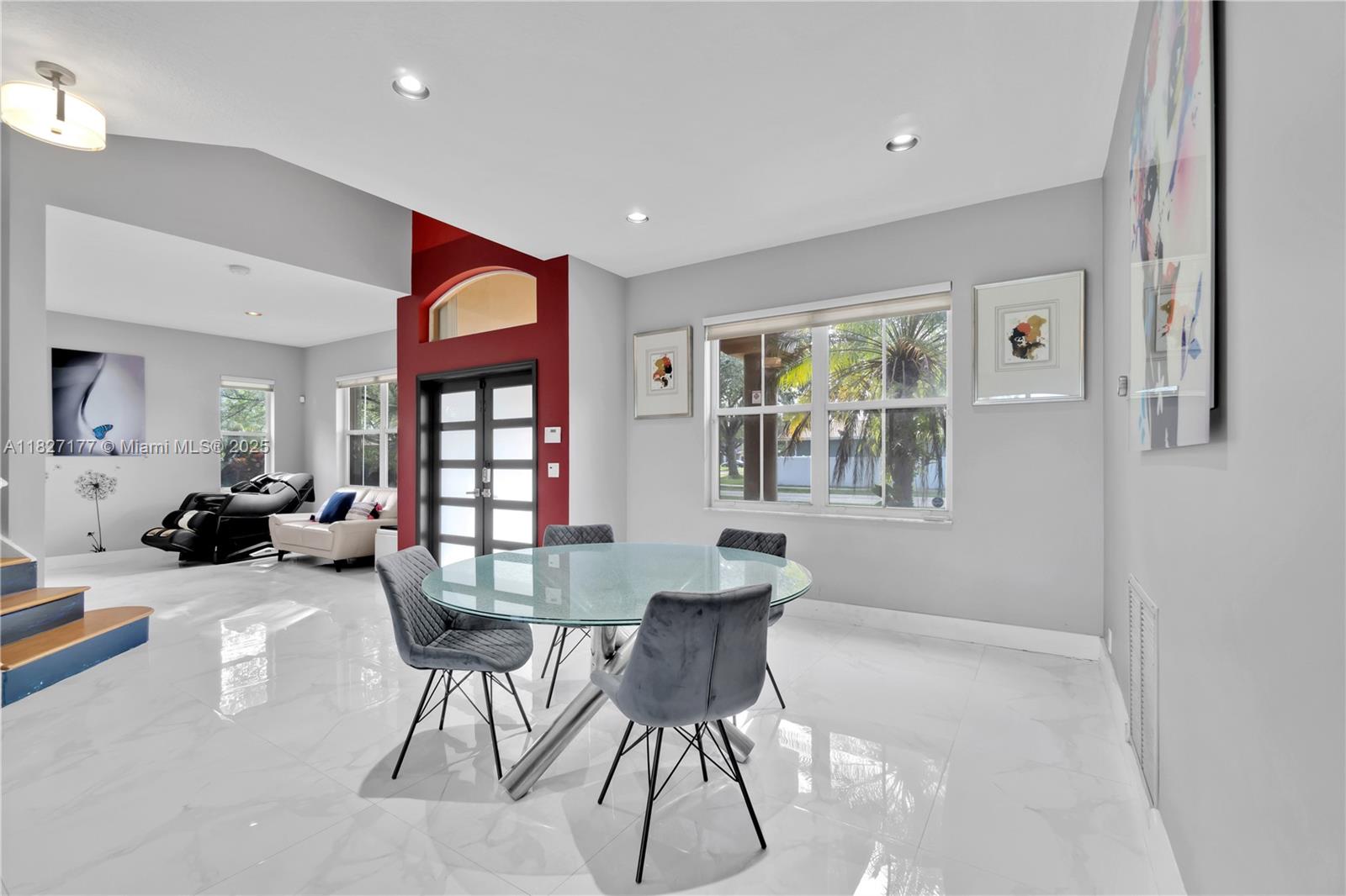 Property photo # 9