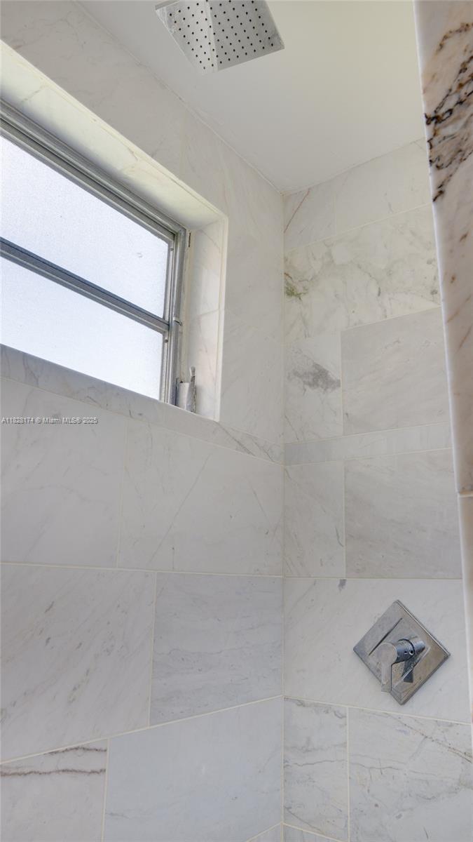 16801 NE 13th Ave #202, Miami, Florida image 16