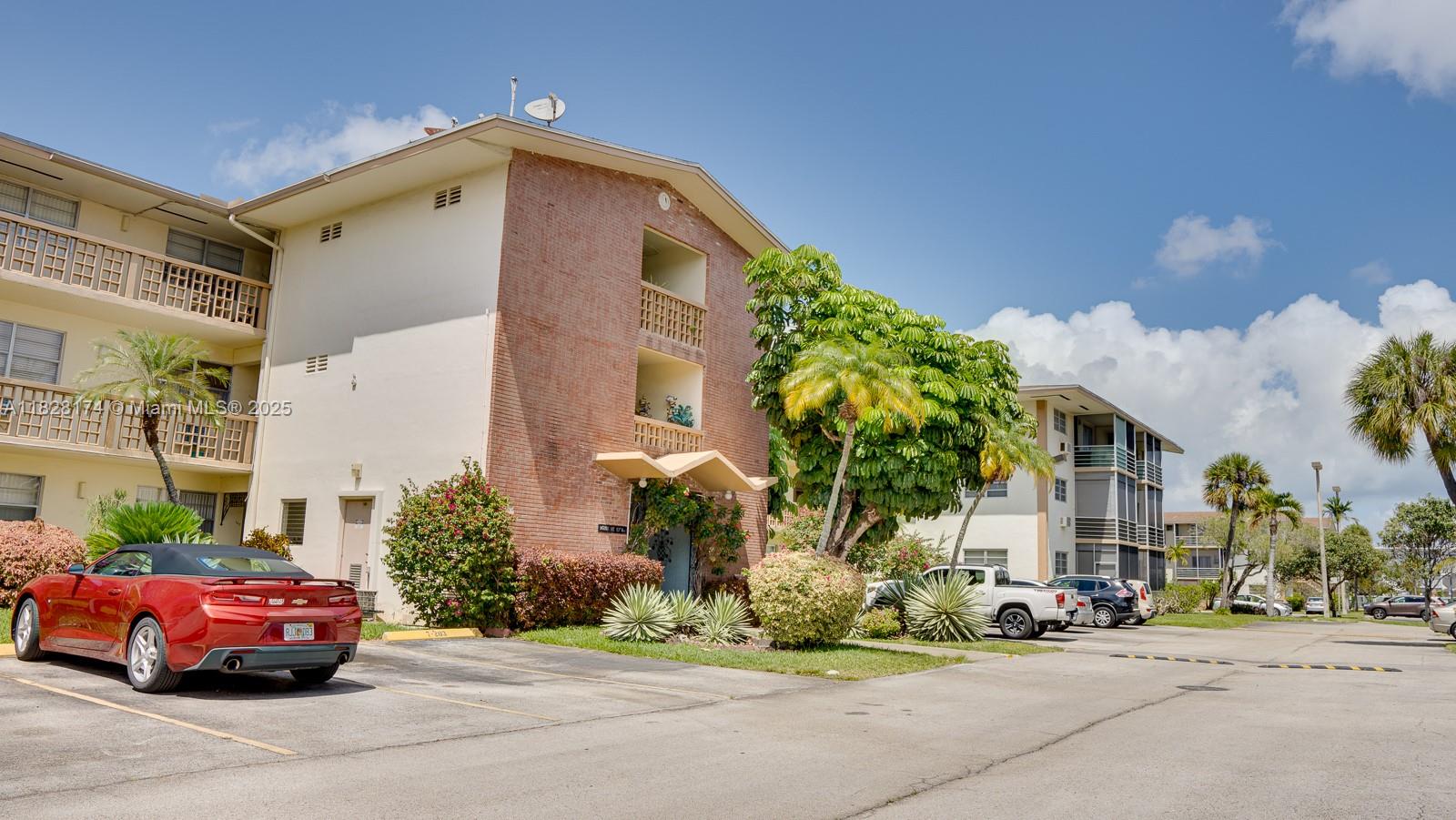 16801 NE 13th Ave #202, Miami, Florida image 33