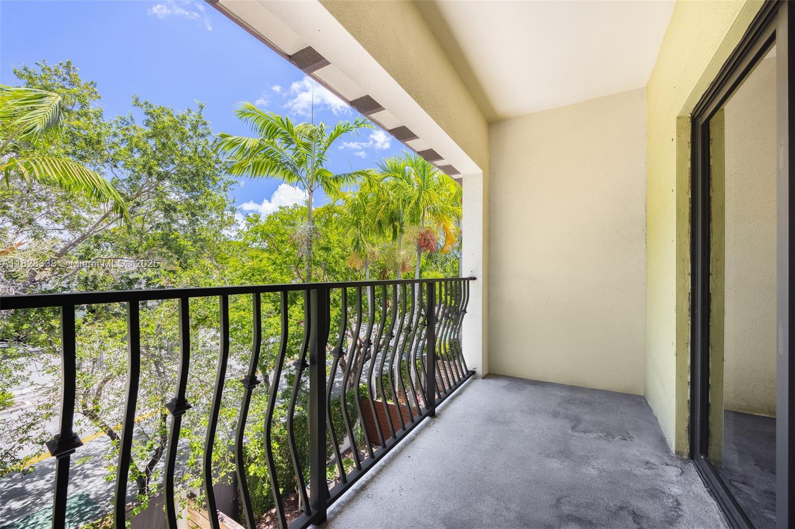 3204 Bird Ave #108, Coconut Grove, Florida image 18
