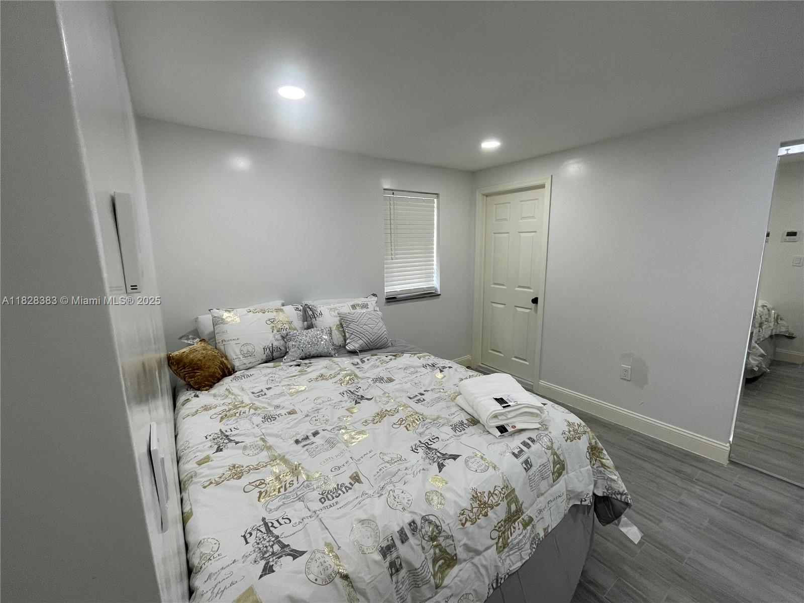 2732 NW 4th Ct, Pompano Beach, Florida image 12