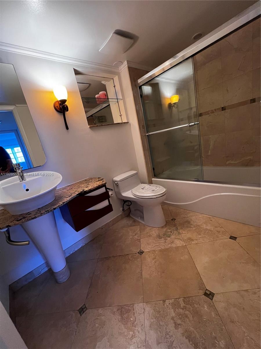 Property photo # 6