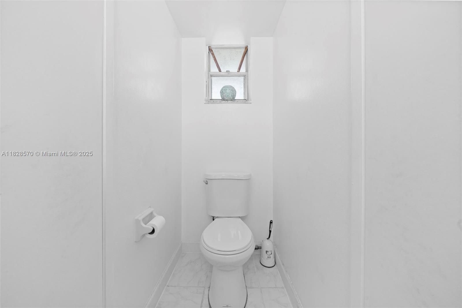 1700 NE 191st St #403, Miami, Florida image 4