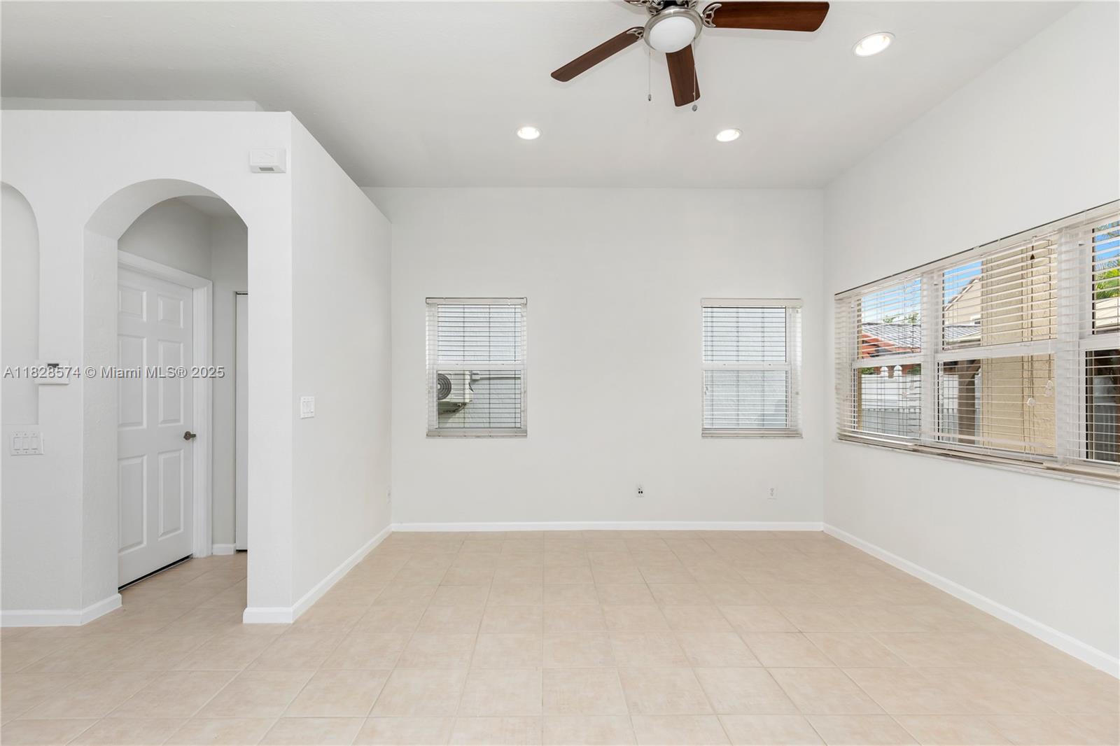 934 NW 126th Ave, Coral Springs, Florida image 6