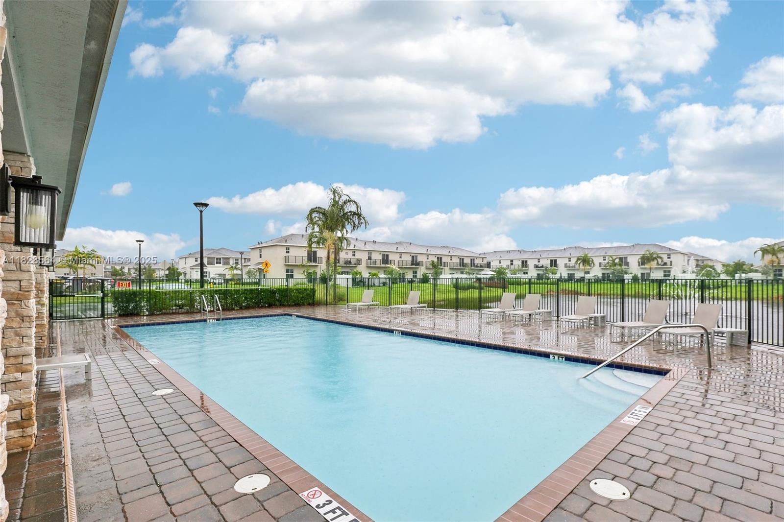 754 SE 19th St, Homestead, Florida image 36