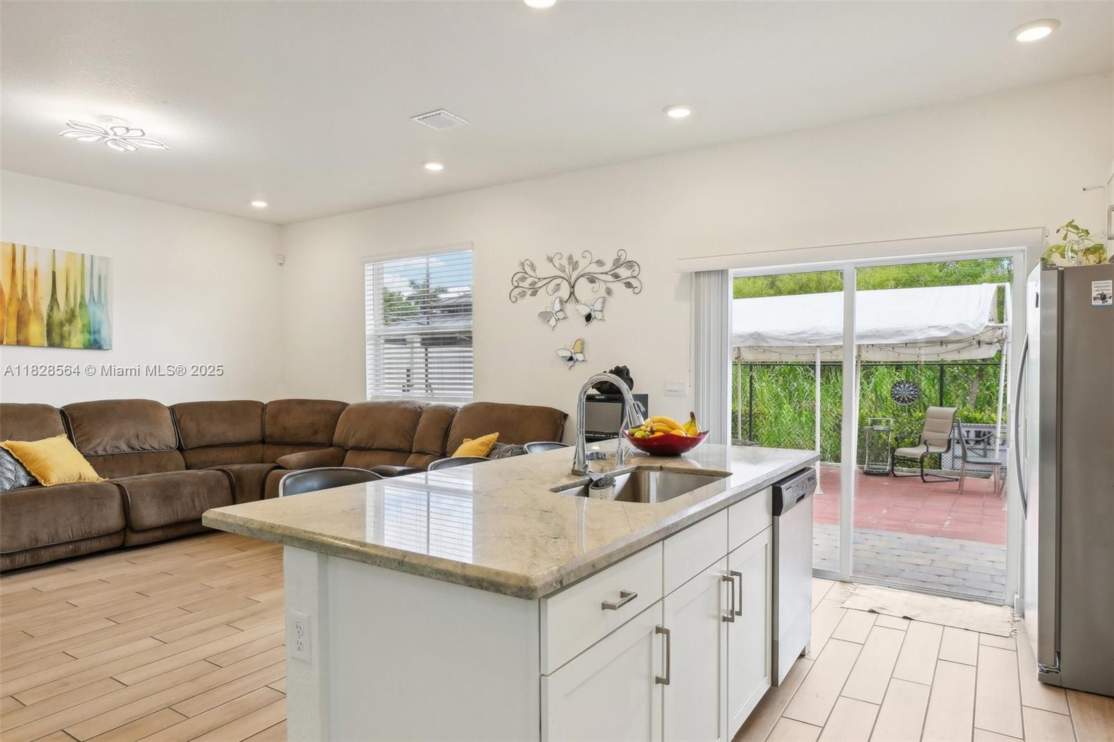 754 SE 19th St, Homestead, Florida image 9