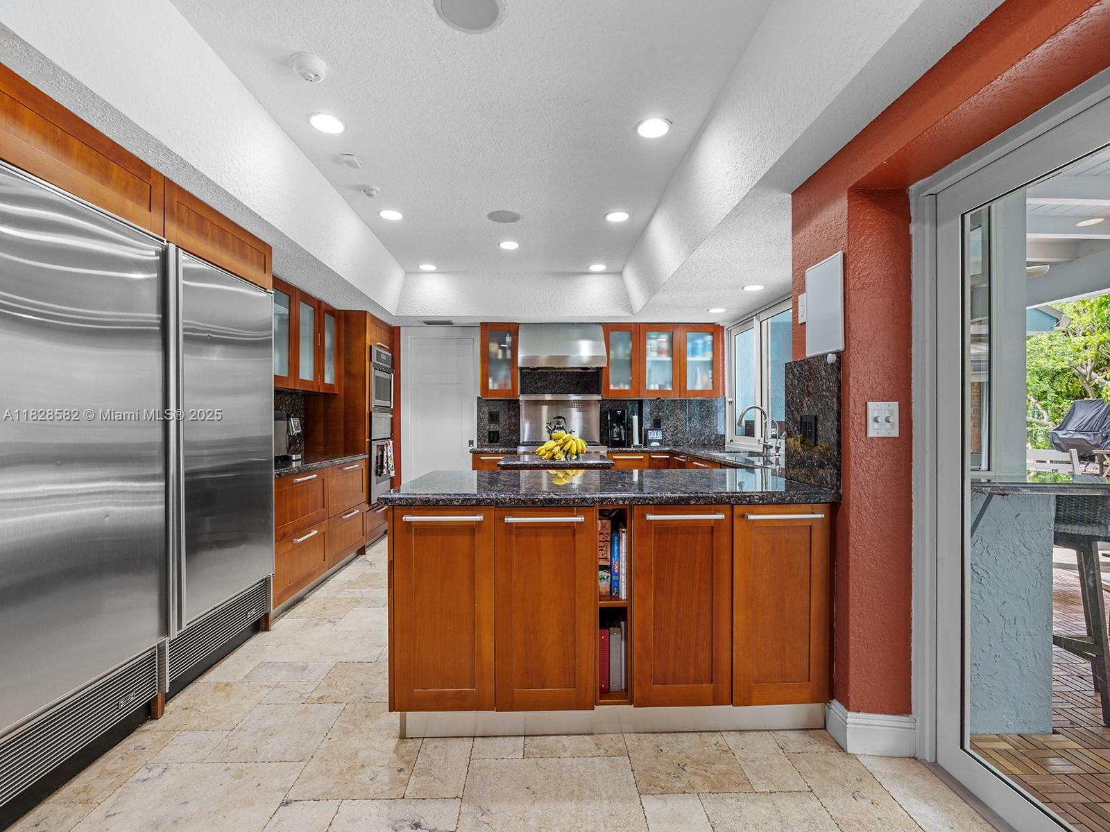 6005 SW 135th Ter, Pinecrest, Florida image 2