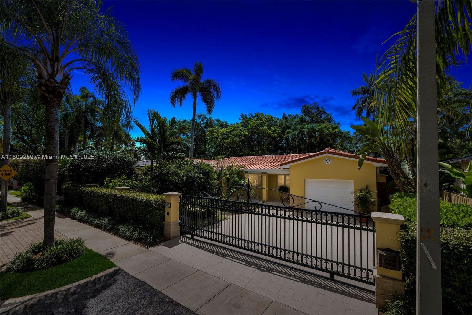 1650 Tigertail Ave, Coconut Grove, Florida image 10