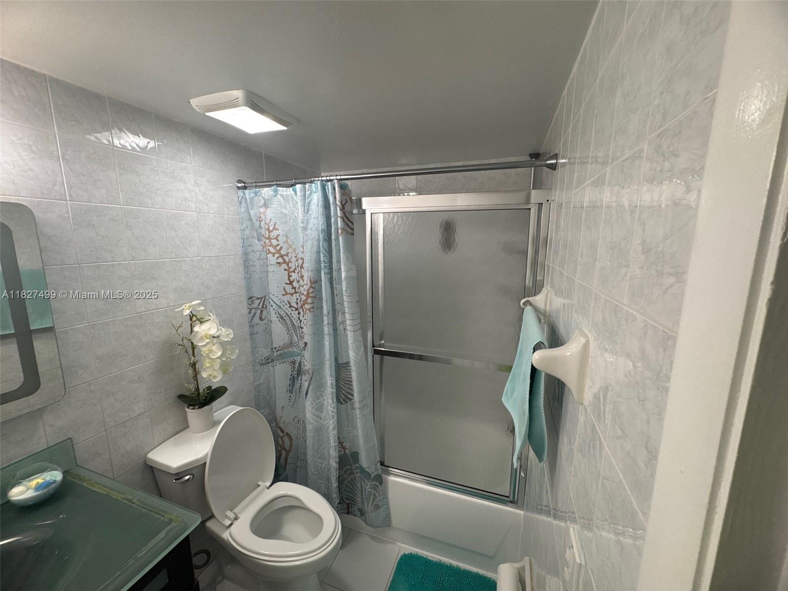 5199 NW 7th St #607, Miami, Florida image 21