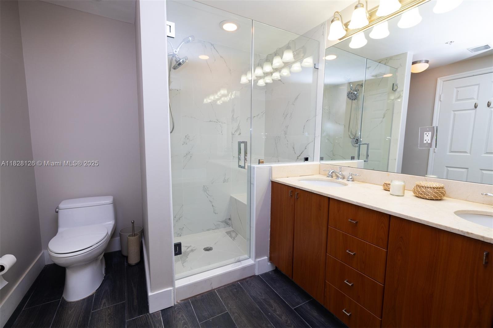 888 S Douglas Rd #PH07, Coral Gables, Florida image 23