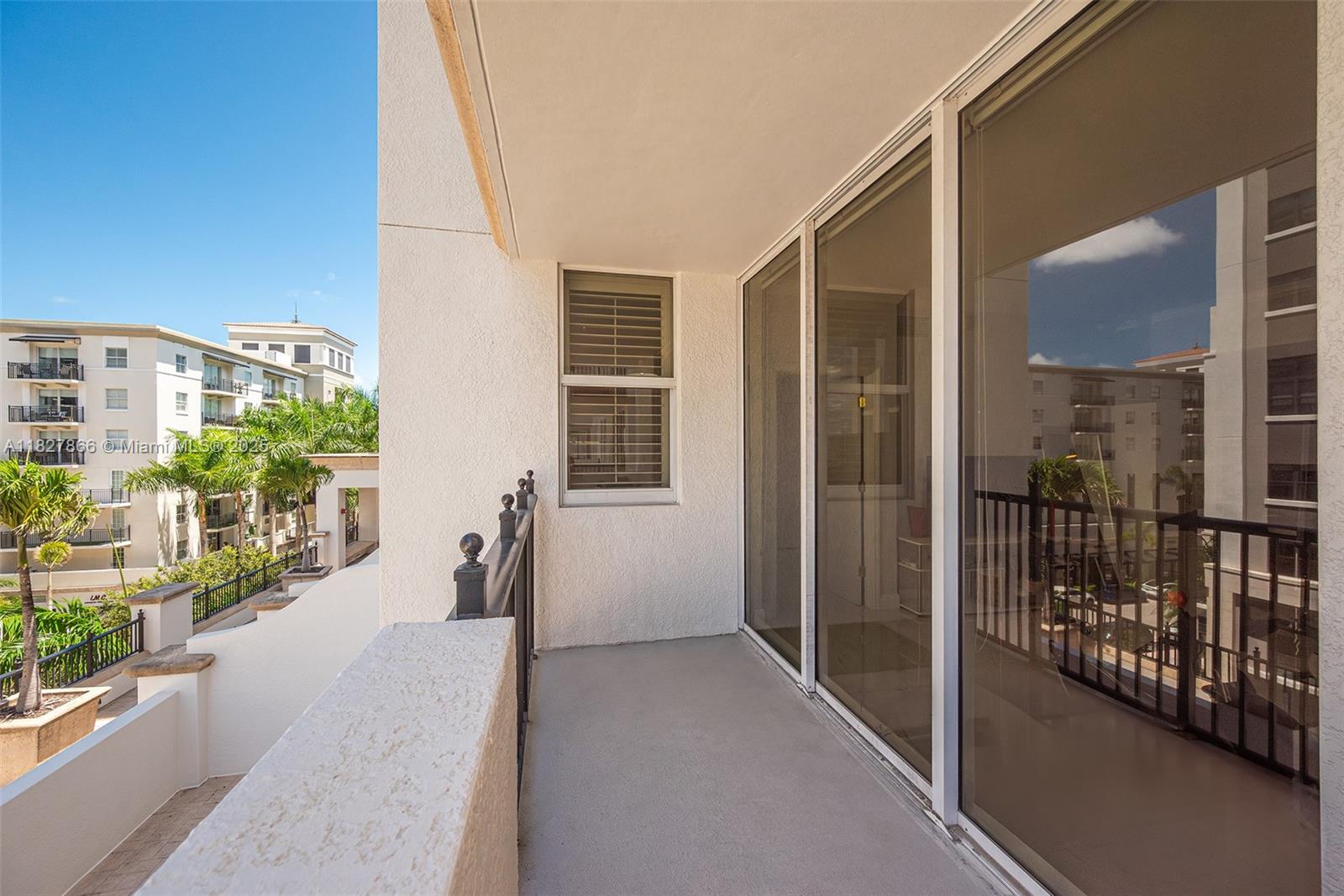 4100 Salzedo St #515, Coral Gables, Florida image 23