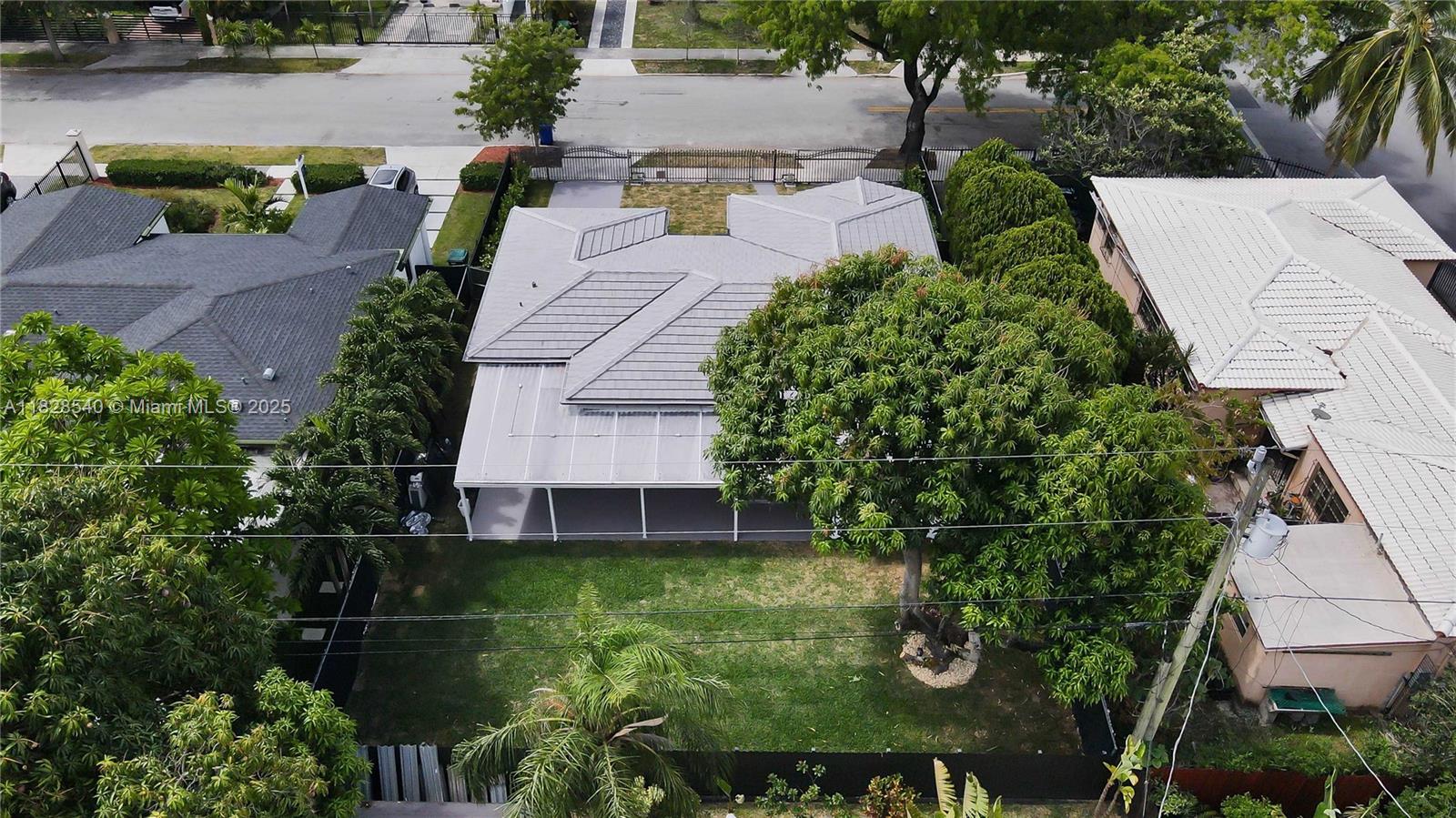 2181 SW 20th St, Miami, Florida image 39