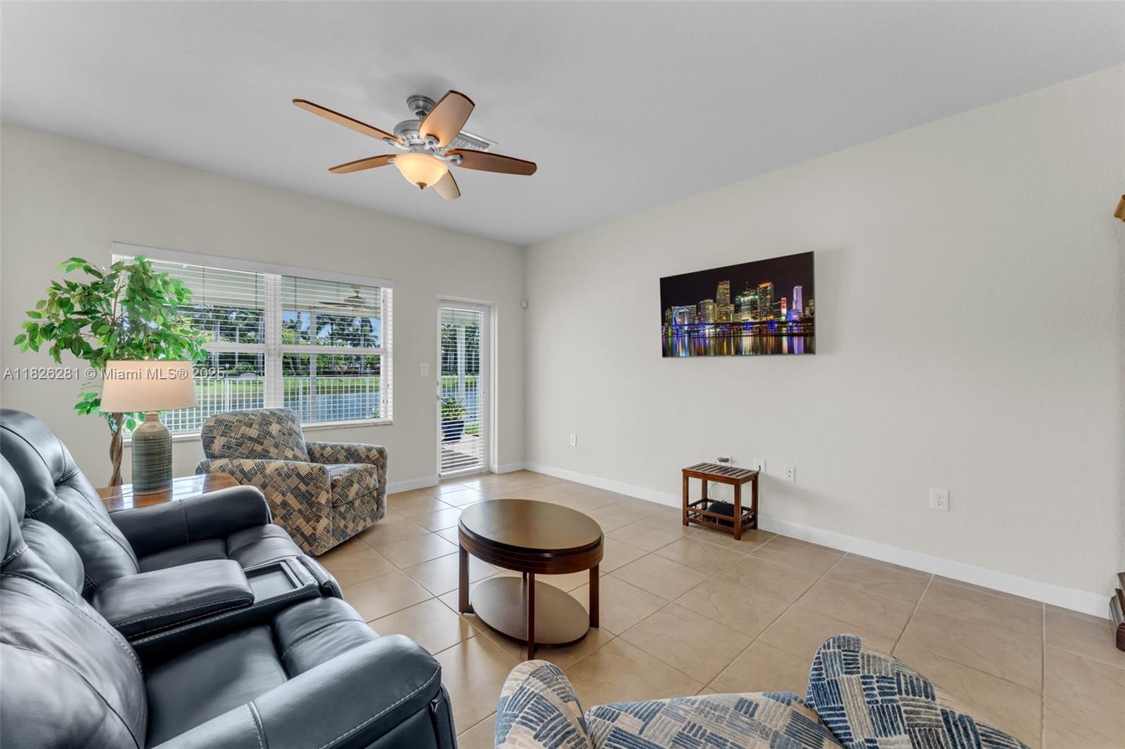 3377 NE 2nd Dr, Homestead, Florida image 9