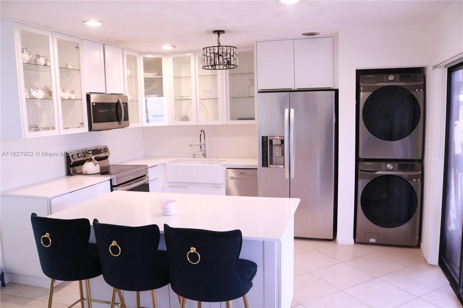 3370 Beau Rivage Dr, Pompano Beach, Florida image 9