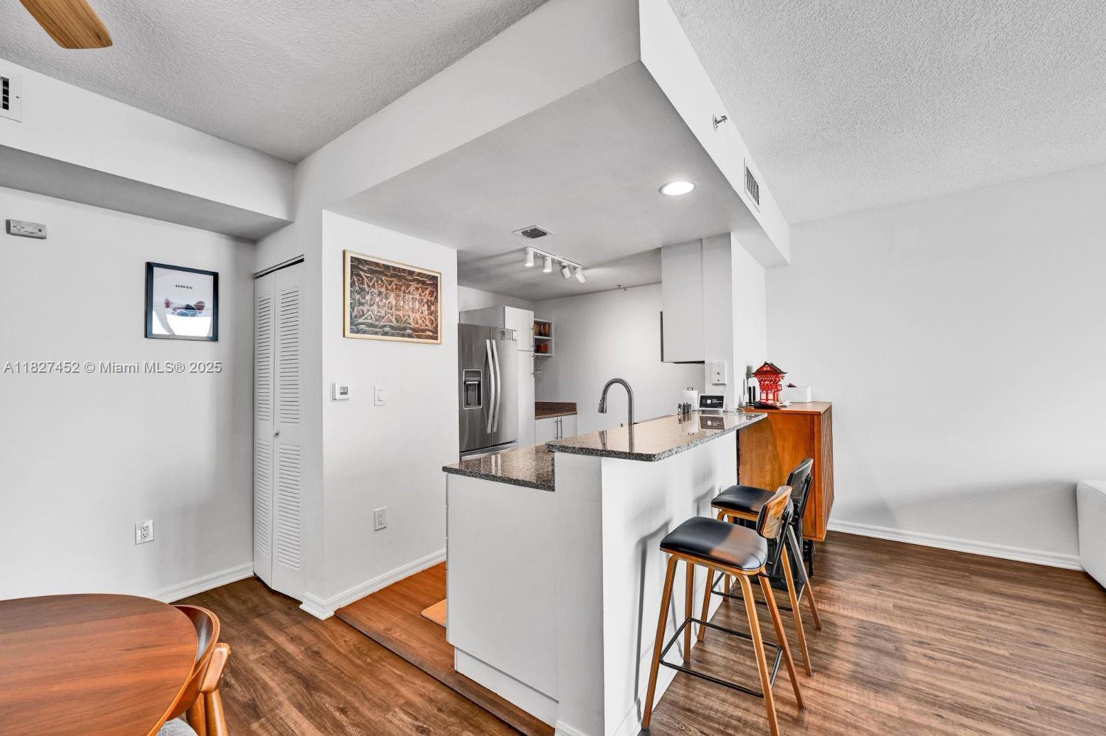 Property photo # 9