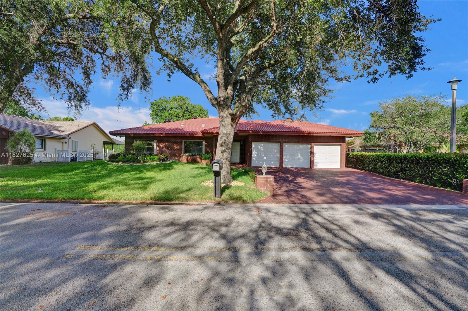 119 NW 81st Way, Coral Springs, Florida image 4