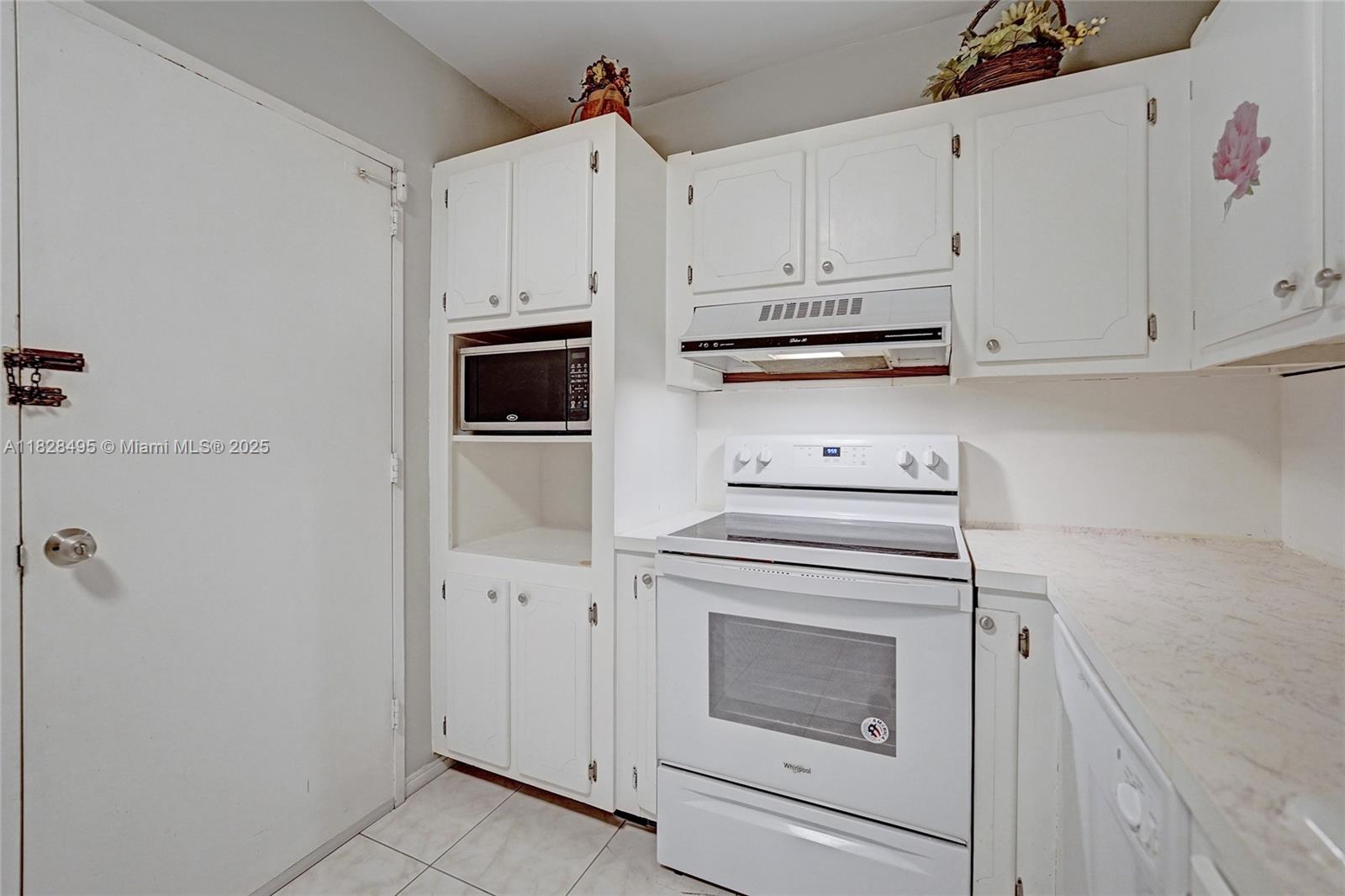 4250 Galt Ocean Dr #9C, Fort Lauderdale, Florida image 20