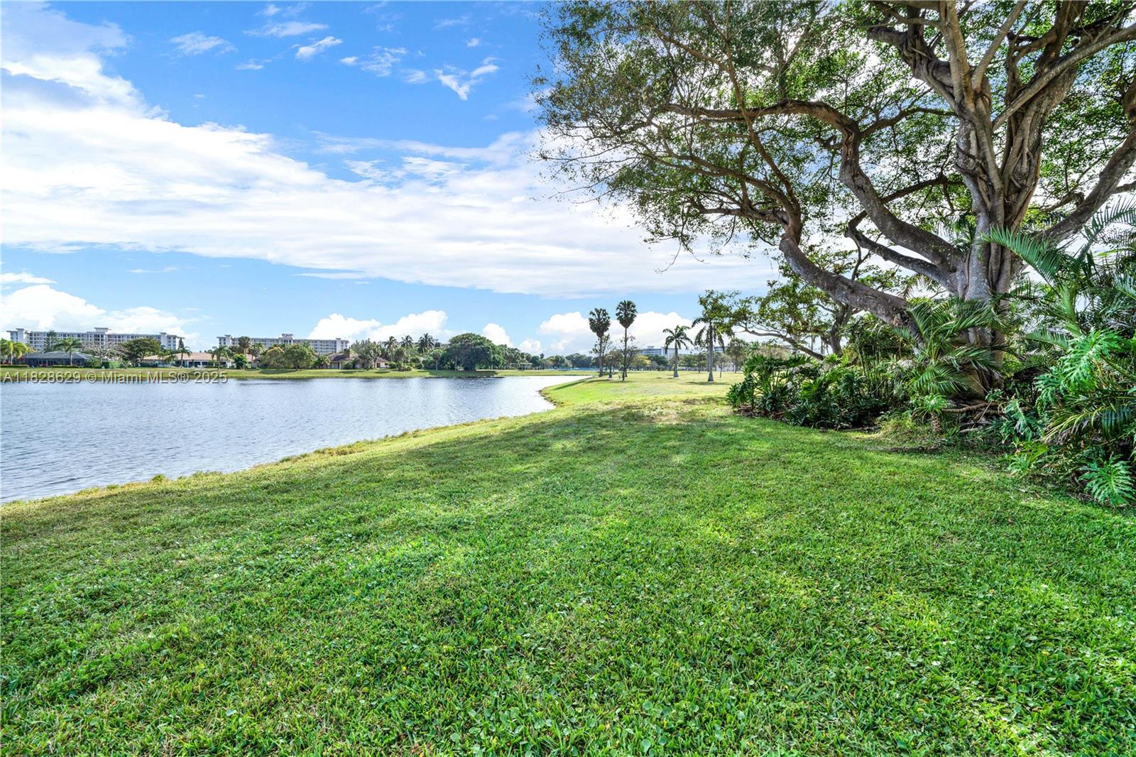 3200 N Course Ln #216, Pompano Beach, Florida image 29
