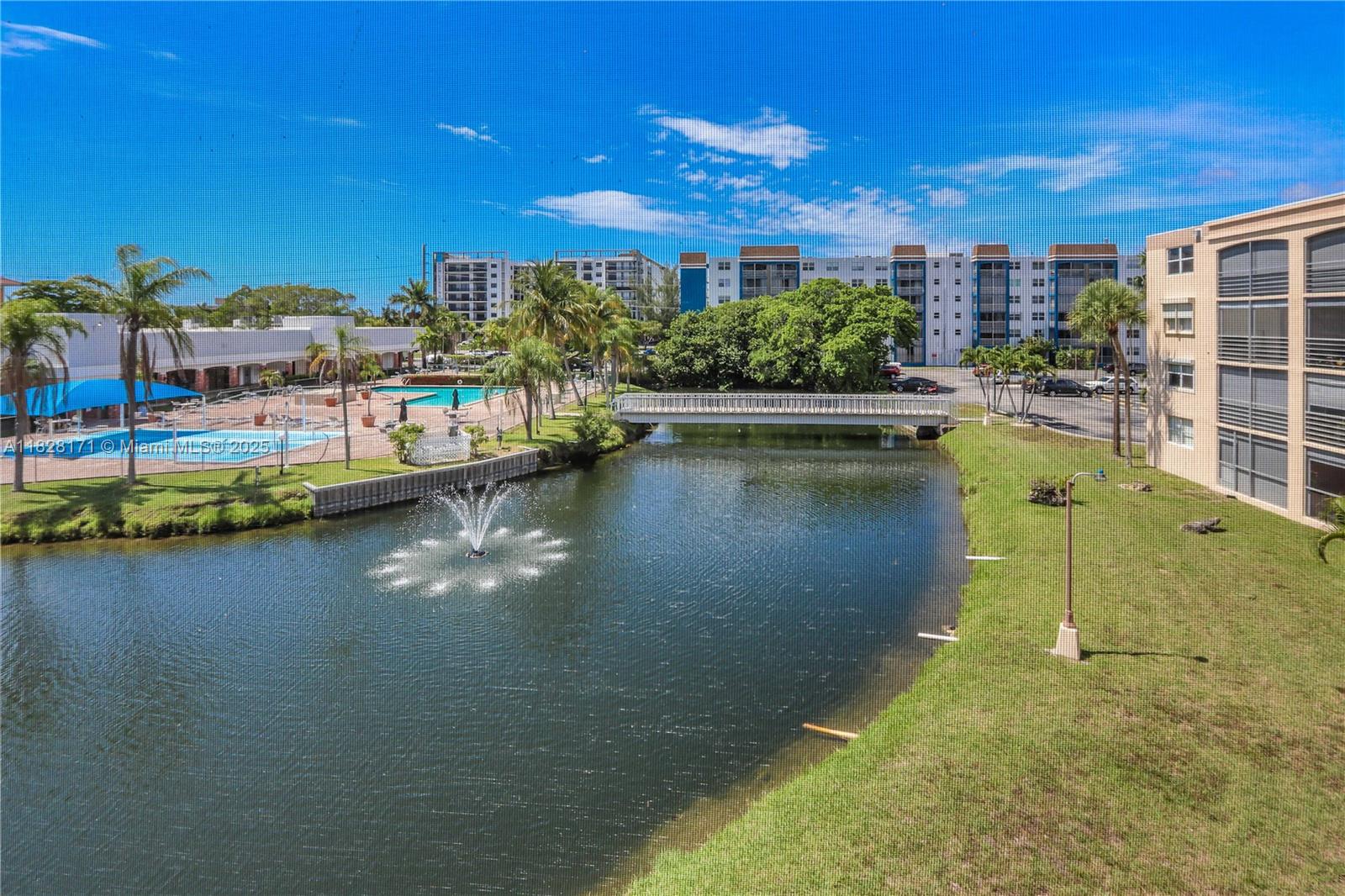 Residential, Pembroke Pines, Florida image 24
