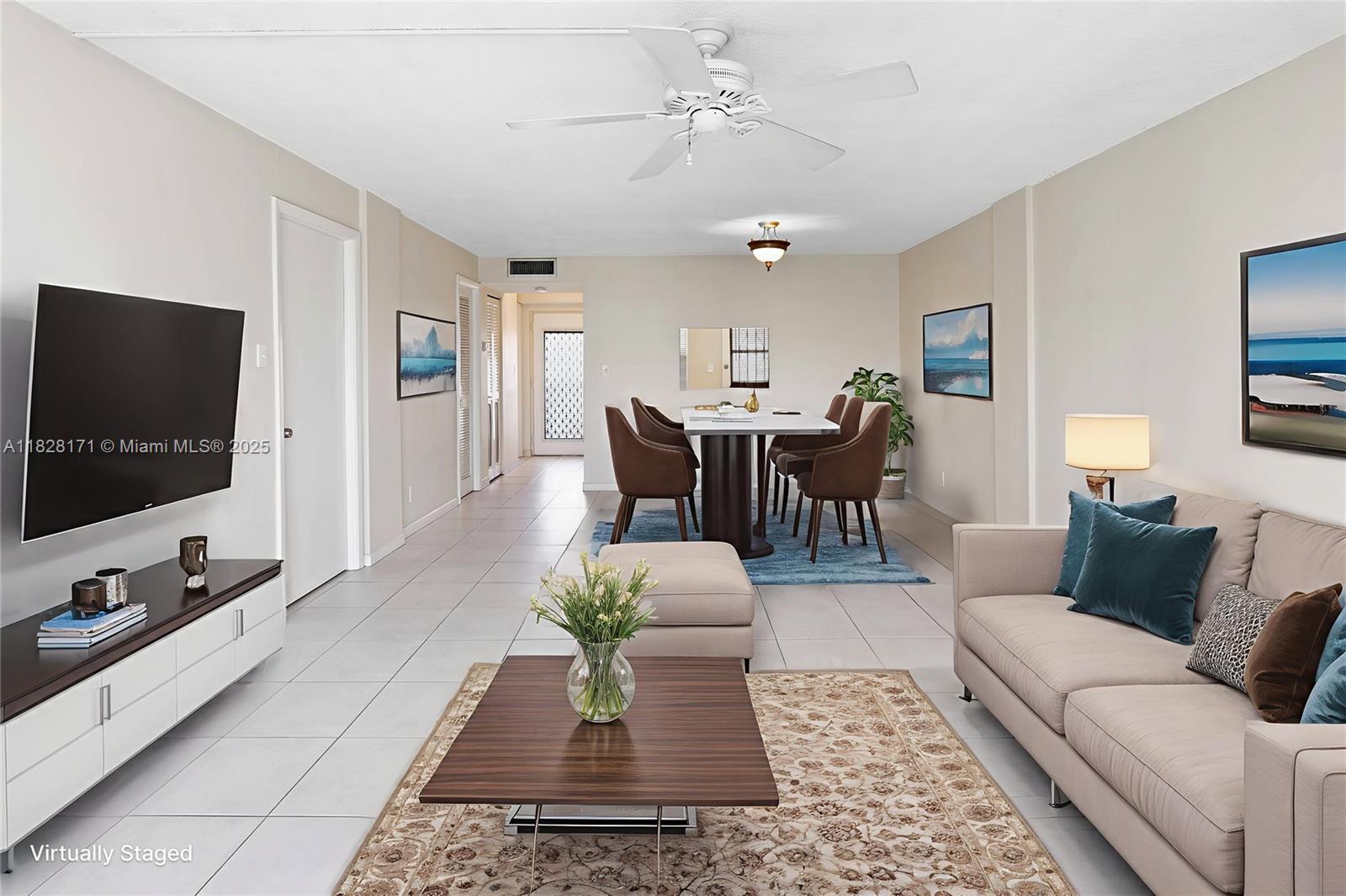 Residential, Pembroke Pines, Florida image 3