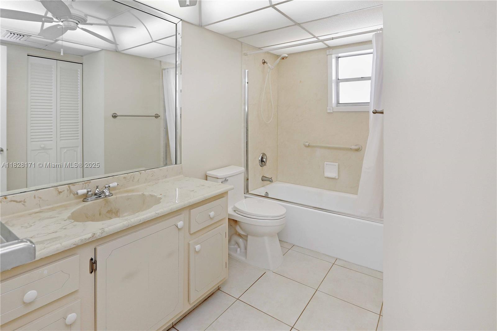 Residential, Pembroke Pines, Florida image 5