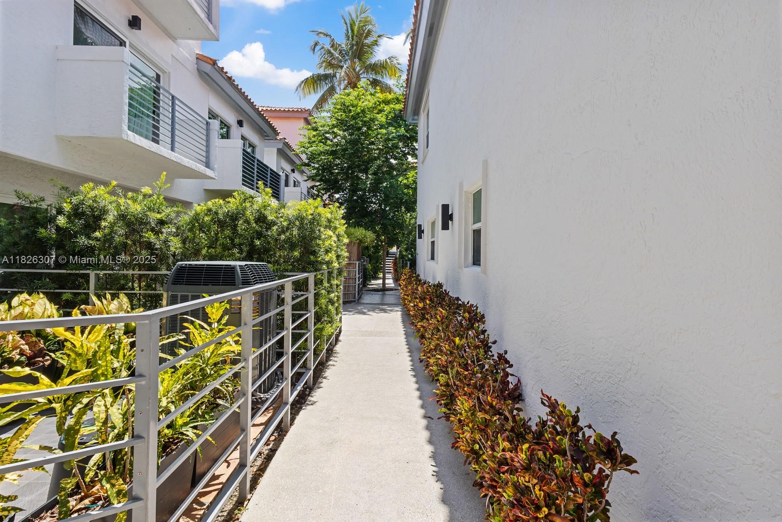 208 Jefferson Avenue #112, Miami Beach, Florida image 32