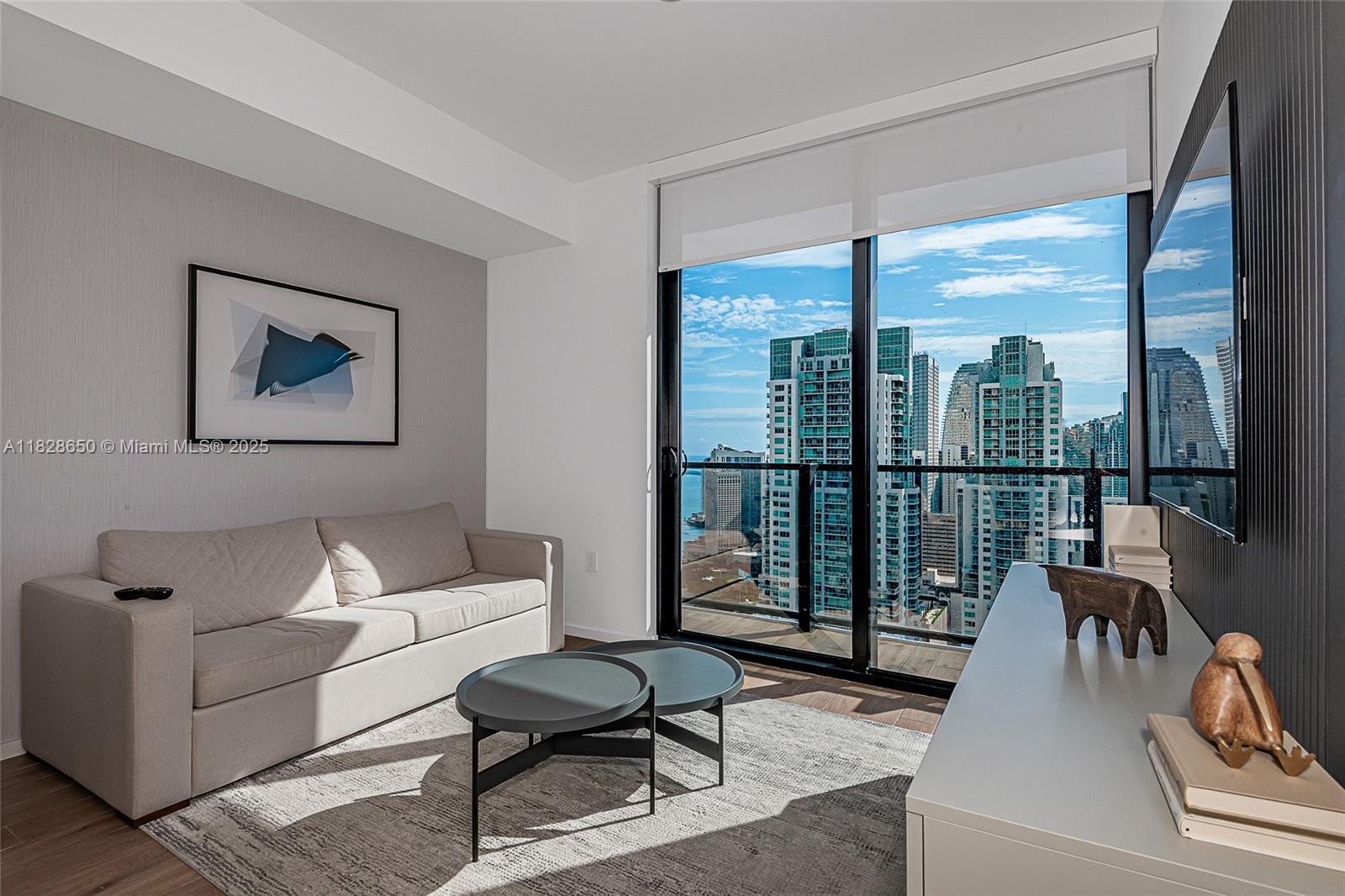 398 NE 5th St #3717, Miami, Florida image 6