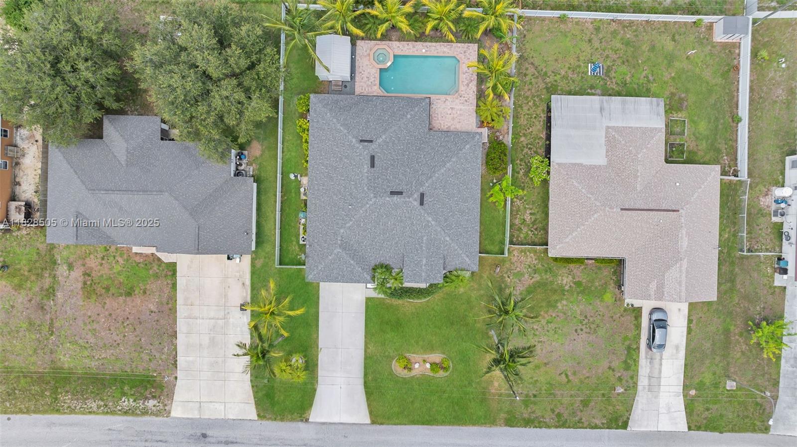 2206 NE 17th Pl, Cape Coral, Florida image 10