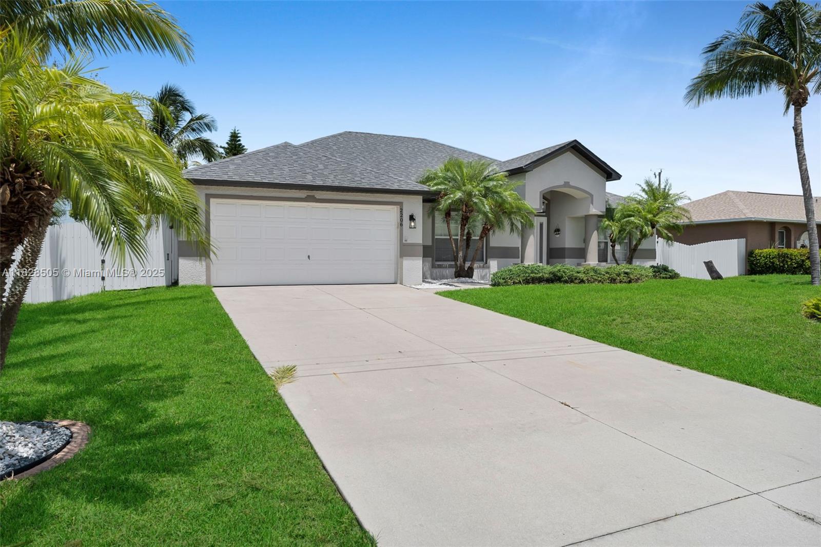 2206 NE 17th Pl, Cape Coral, Florida image 7