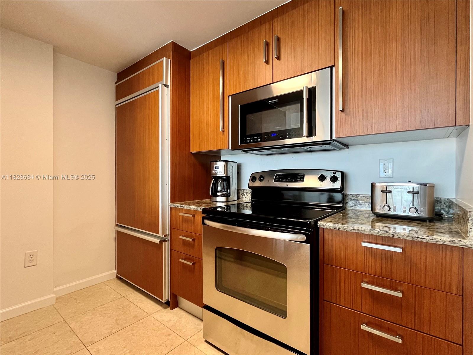 Property photo # 9