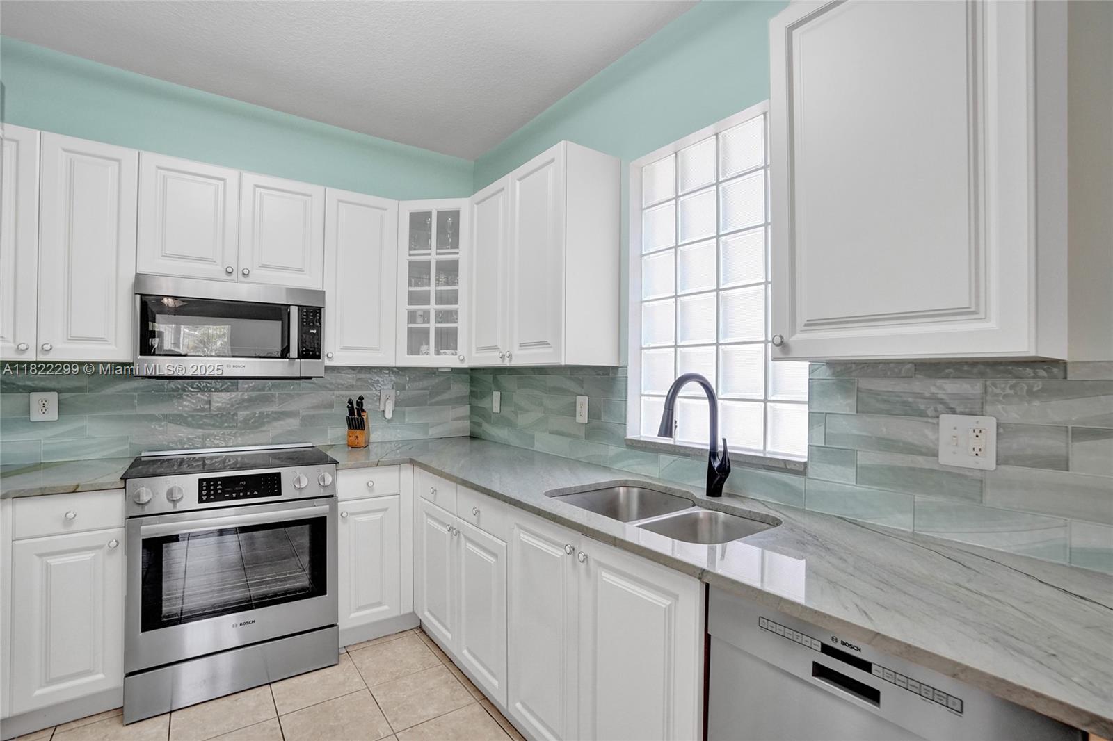 15827 NW 4th Ct, Pembroke Pines, Florida image 43