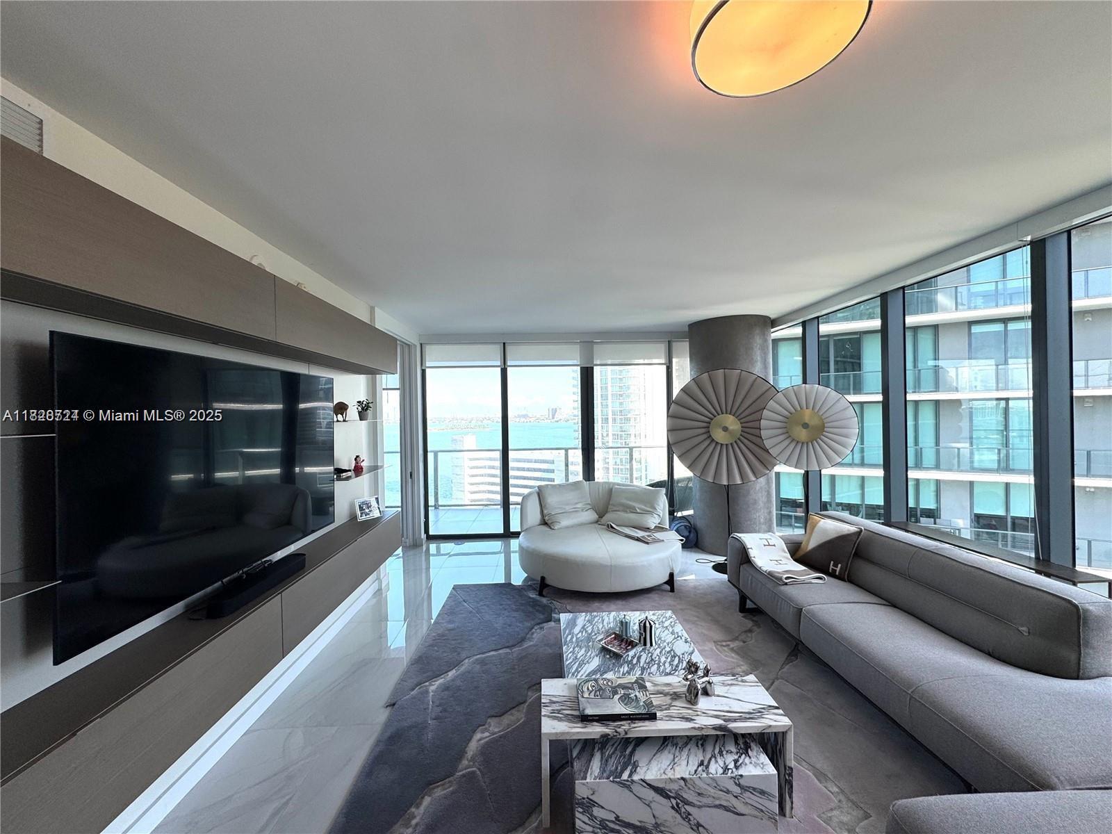 650 NE 32nd St #1401, Miami, Florida image 26