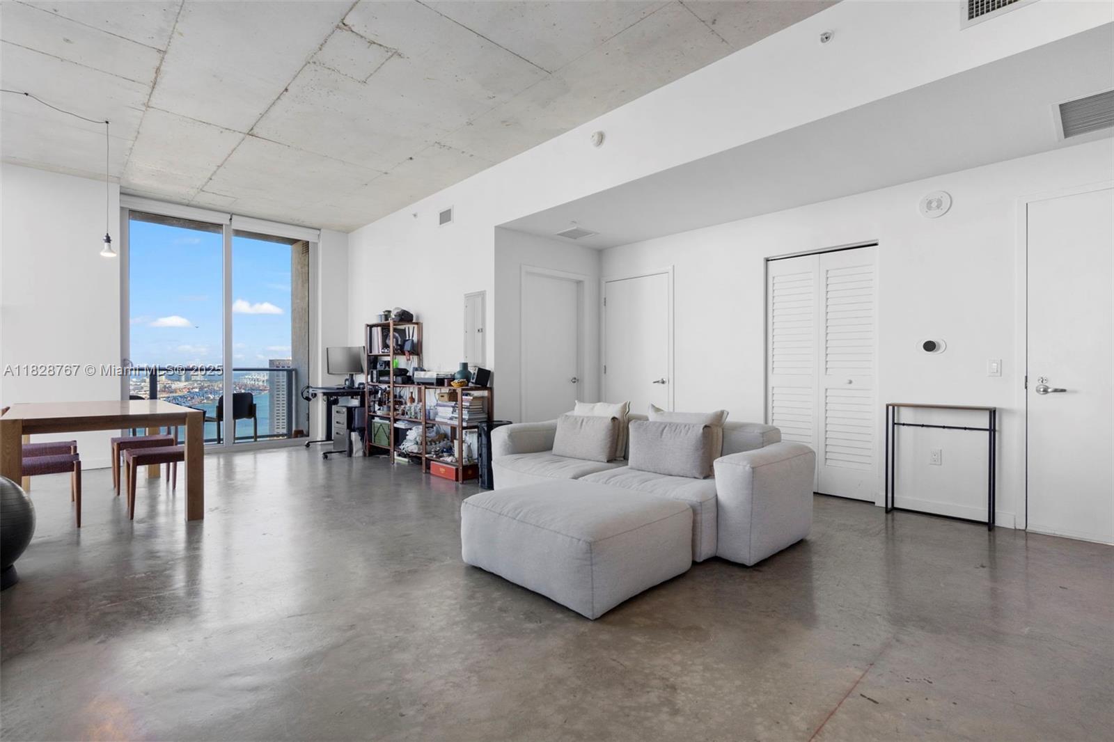 151 SE 1st St #3102, Miami, Florida image 1