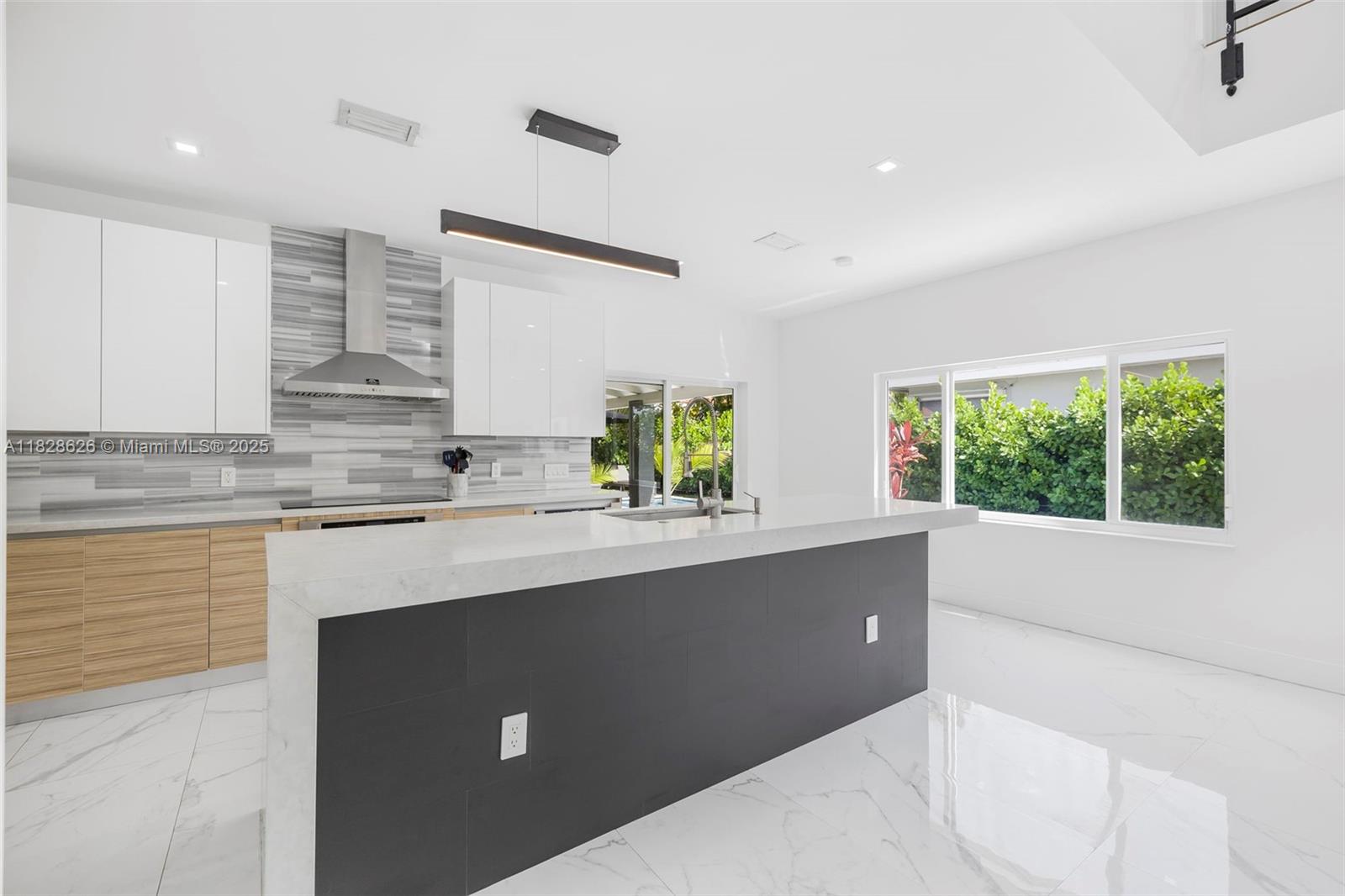 1651 SW 13 Avenue, Miami, Florida image 11