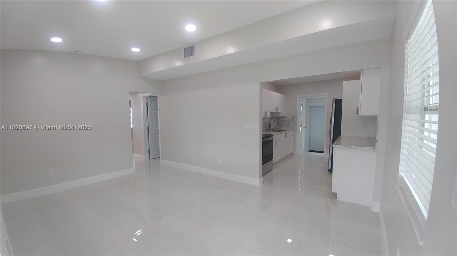 600 NE 12th St, Homestead, Florida image 2