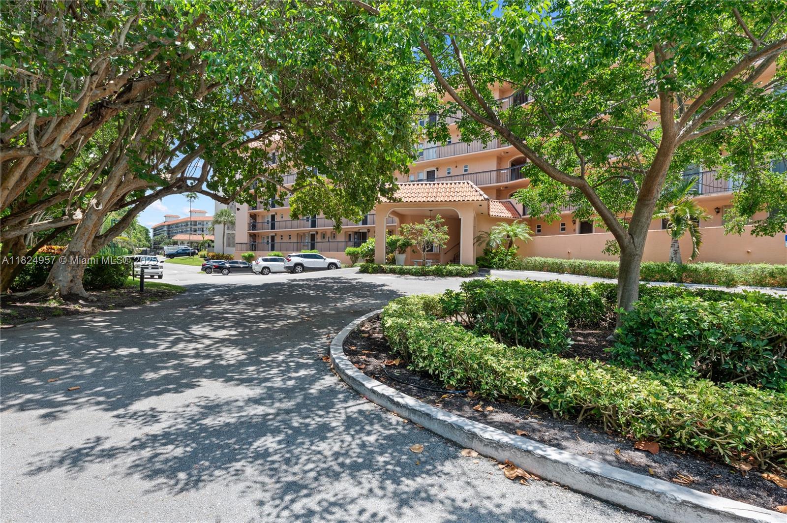 Property photo # 4