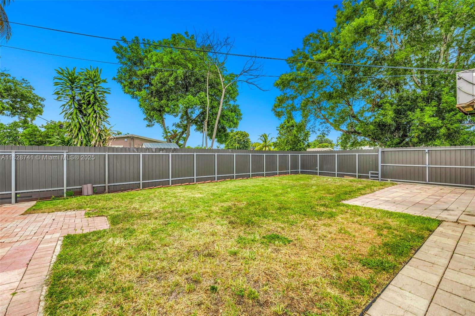 6601 Branch St, Hollywood, Florida image 24