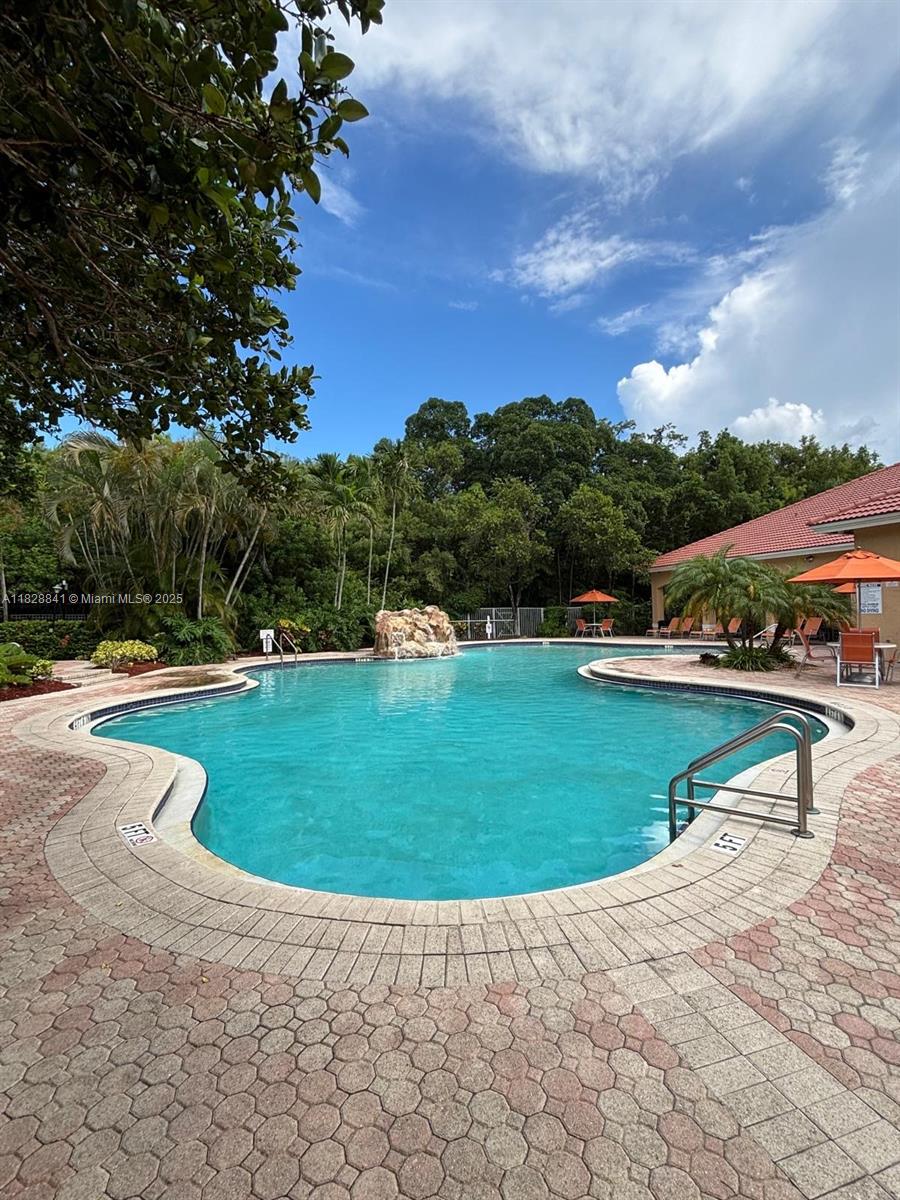 Property photo # 4