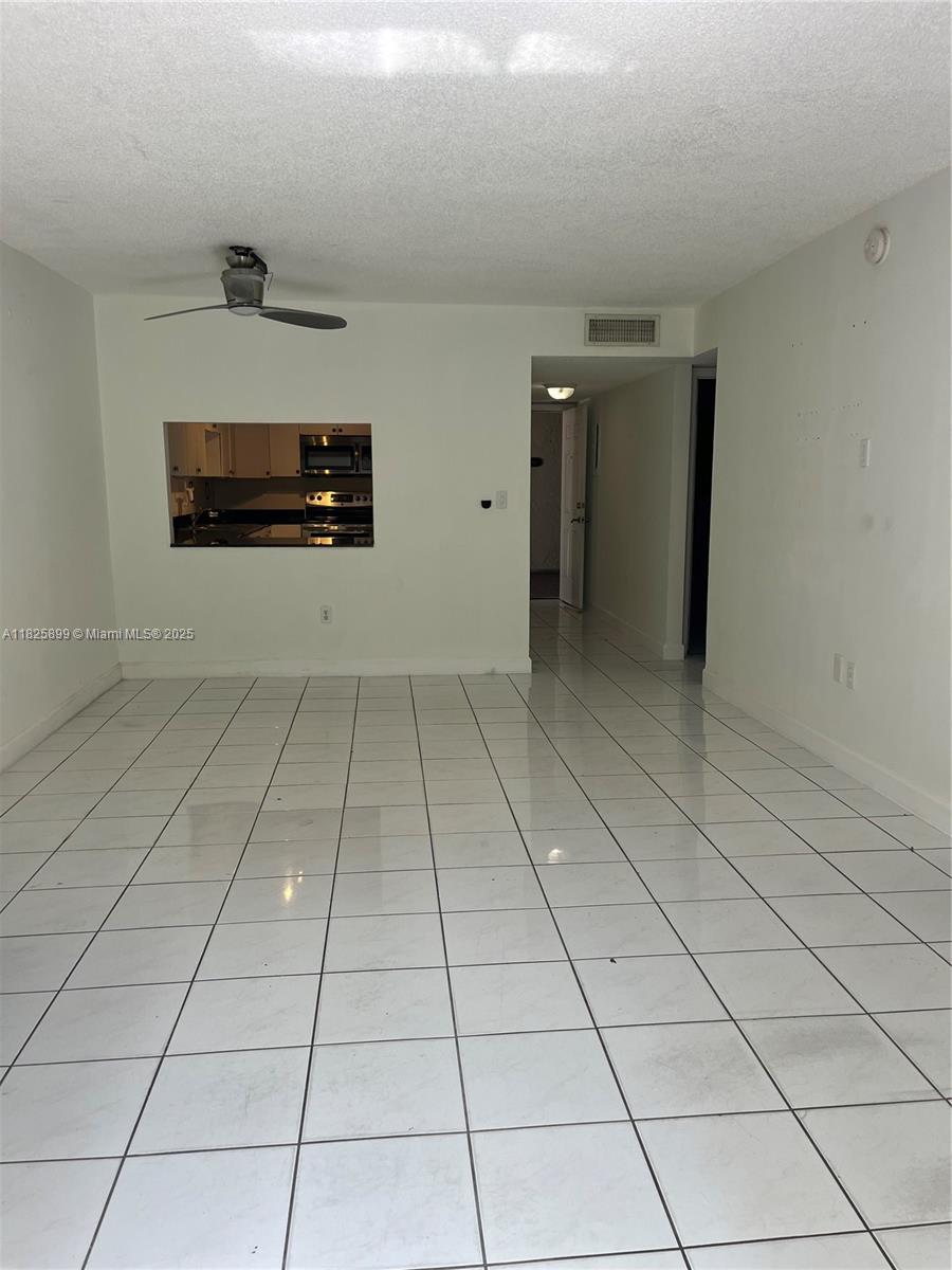10000 NW 80th Ct #2151, Hialeah Gardens, Florida image 3