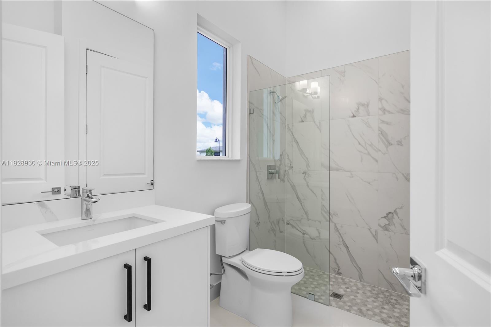 2210 SW 122nd Ter, Davie, Florida image 39